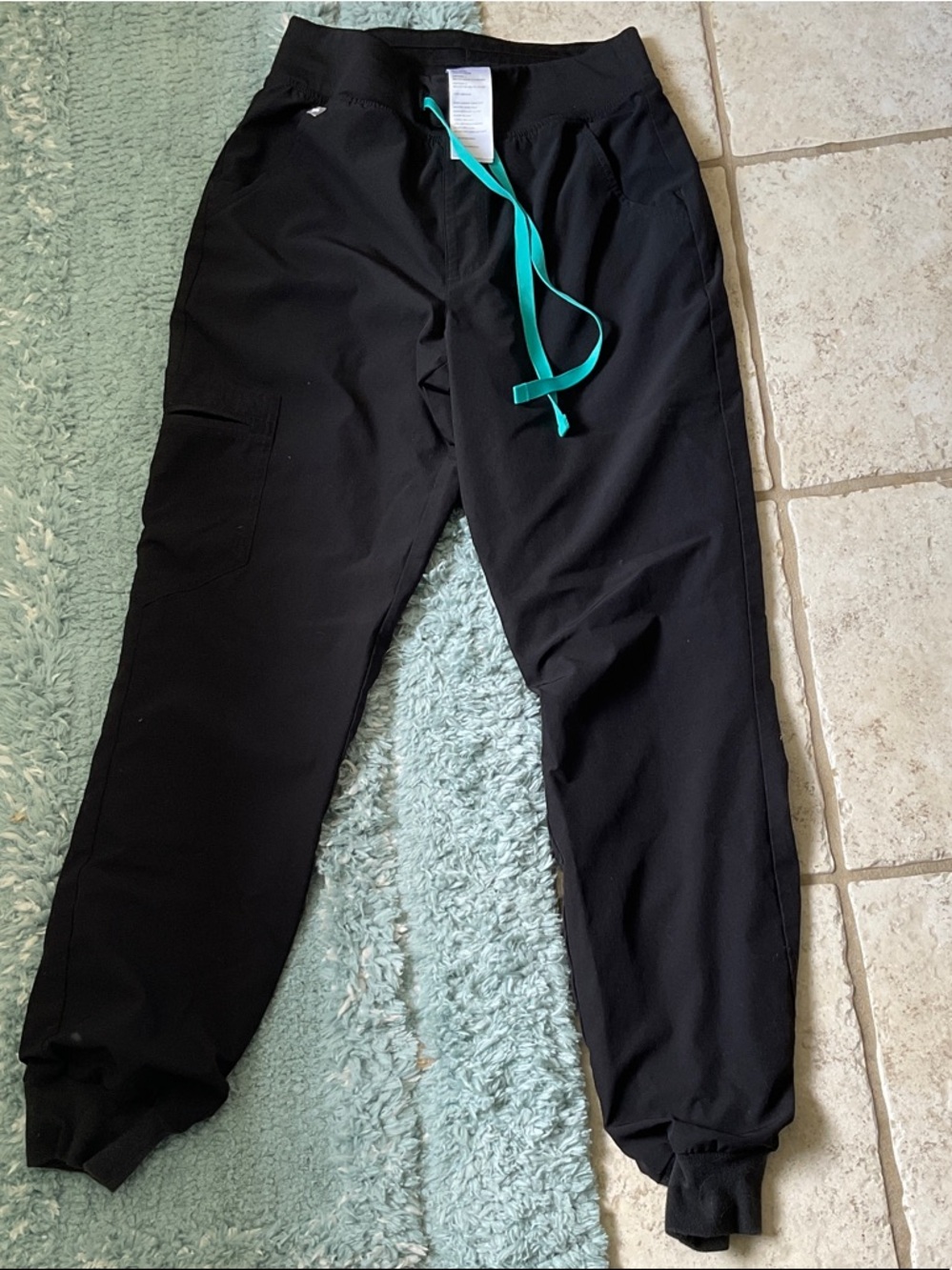 Figs XS black Jogger Scrubs with Teal Drawstring